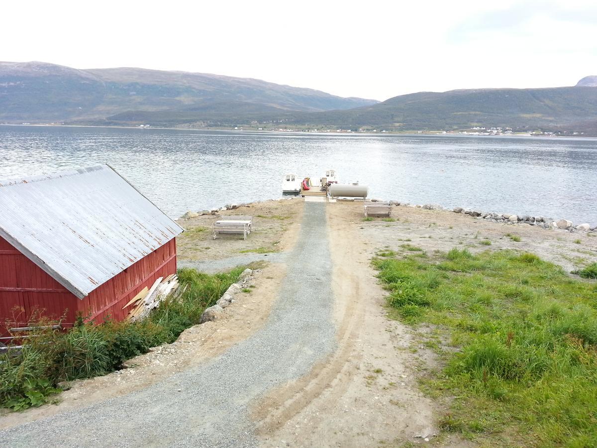 Hansnes Havfiske Buitenkant foto